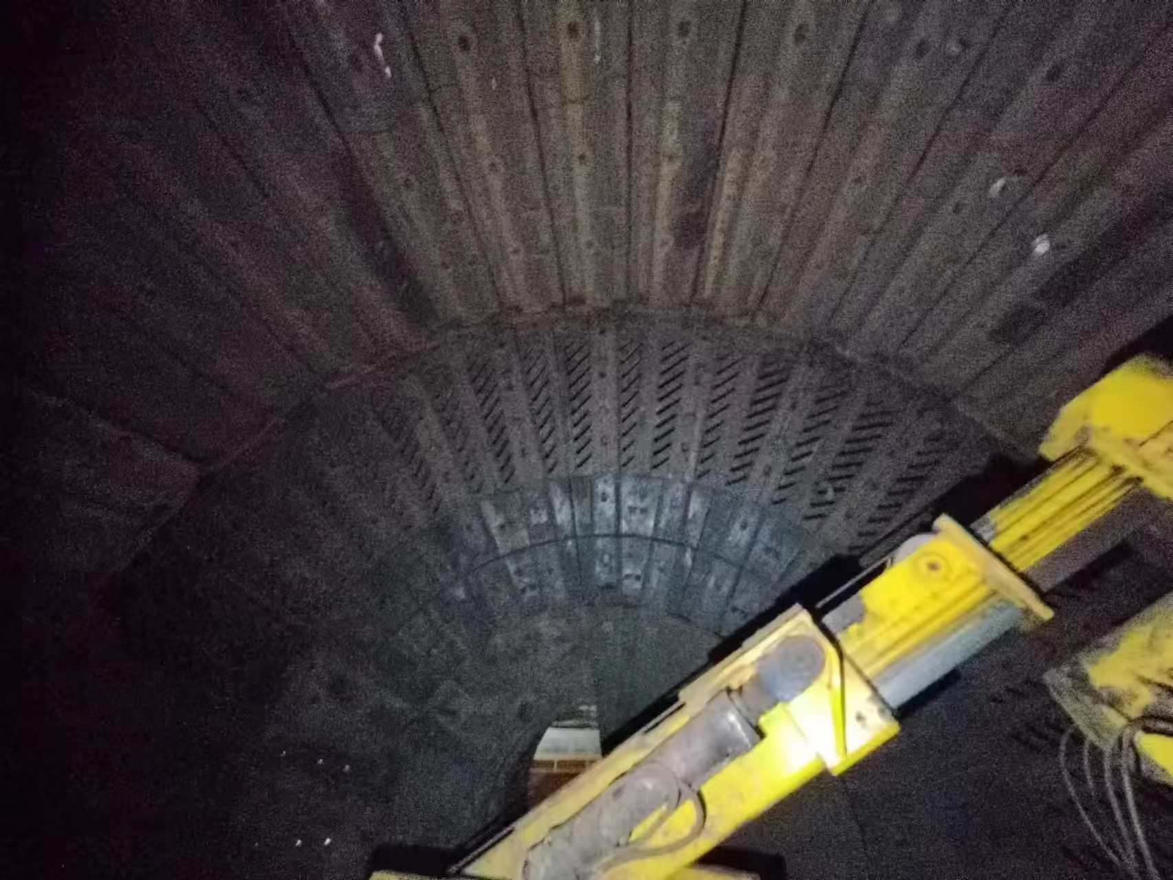 f0440b450ba9f97072b7799a8041f0a8_