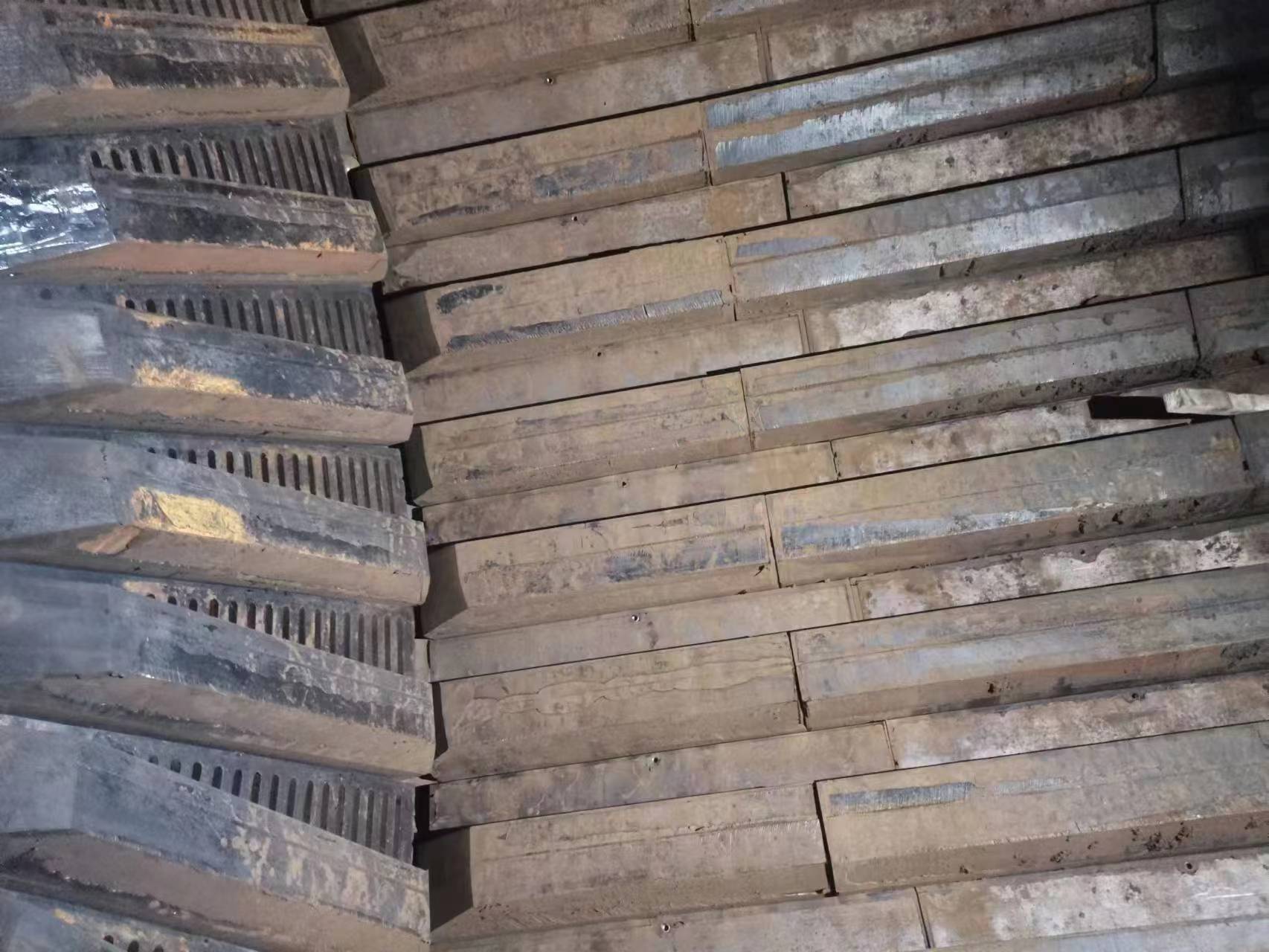 金川集团-半自磨机衬板5.8x5.8m